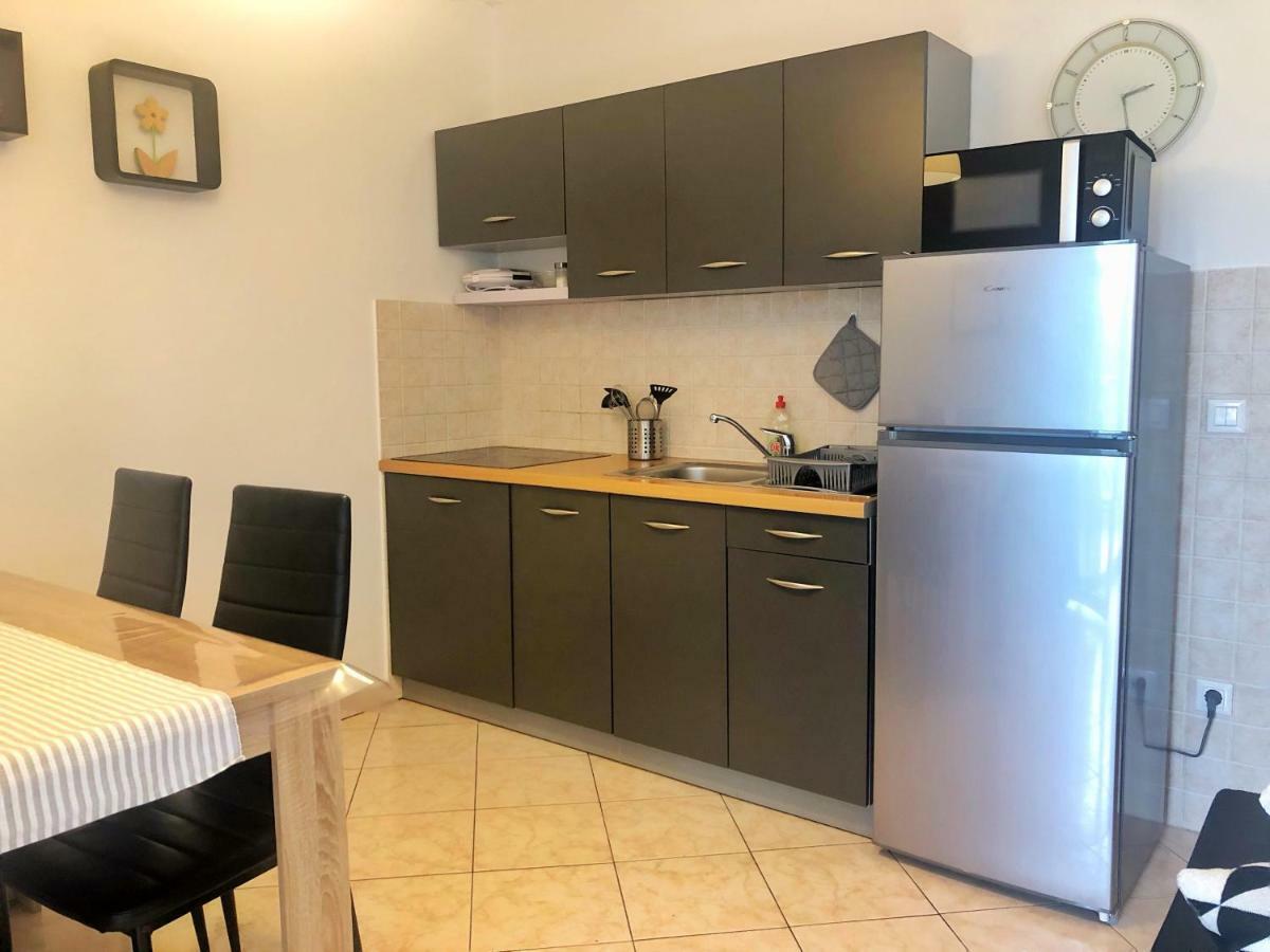 Apartment Rabac Exterior photo